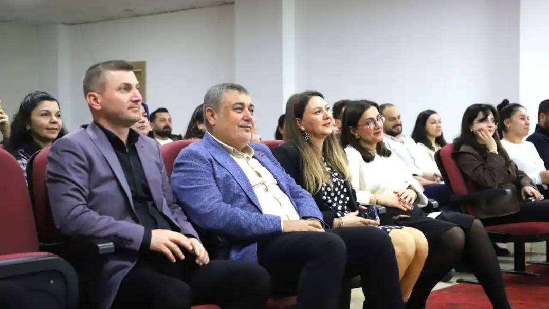 Aksu’da Çalışanlara Moral Desteği: Stres Yönetimi Eğitimi Verildi 5